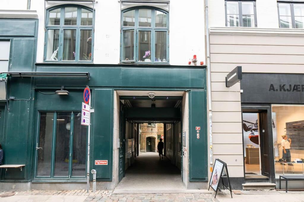 Spacious Double-apartment For 10 In Cph Center * Copenhagen