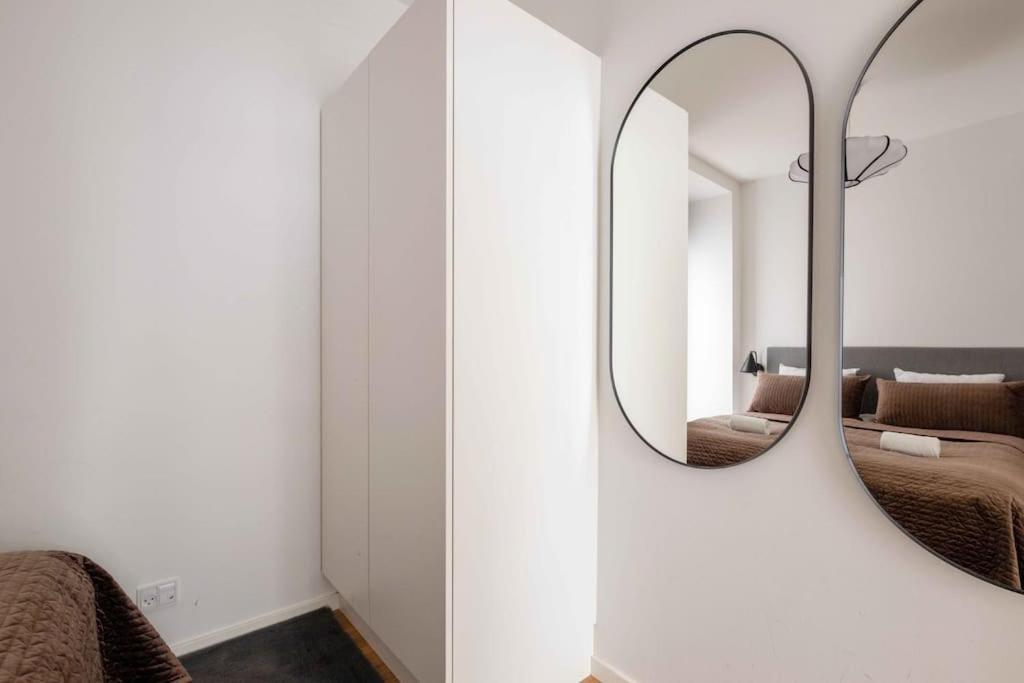 Spacious Double-apartment For 10 In Cph Center