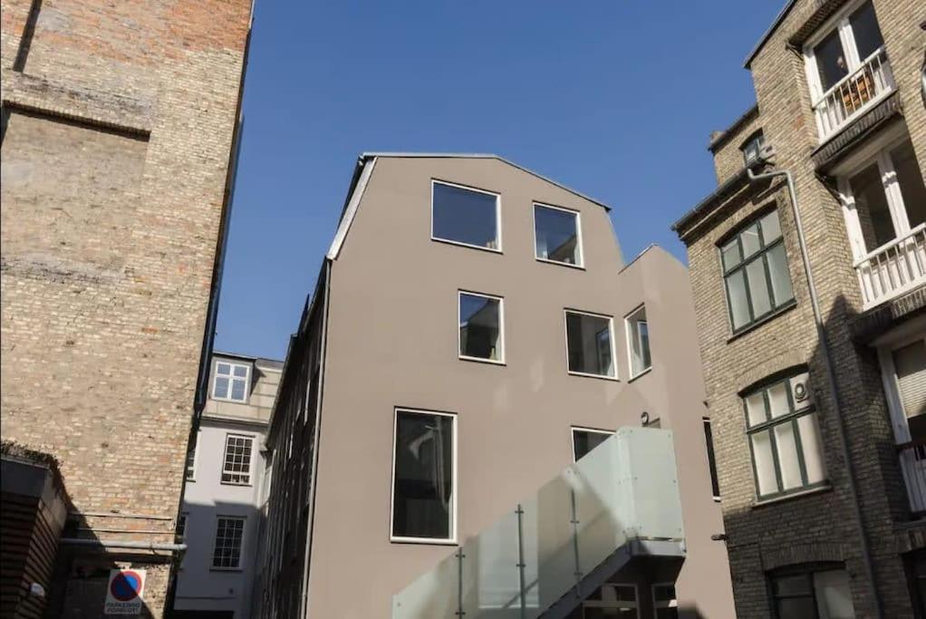 Spacious Double-apartment For 10 In Cph Center Apartment Copenhagen