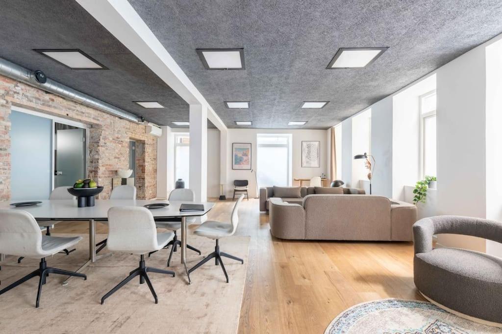 Spacious Double-apartment For 10 In Cph Center * Copenhagen