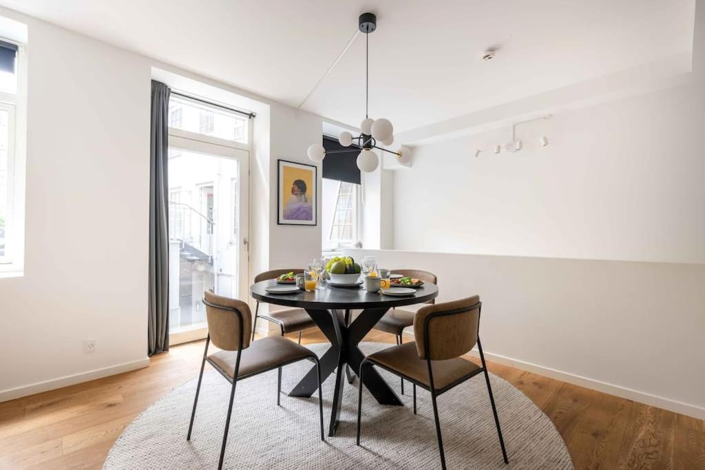 Apartment Spacious Double-apartment For 10 In Cph Center Copenhagen