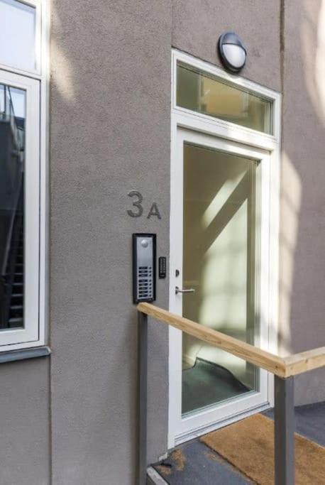 Spacious Double-apartment For 10 In Cph Center *